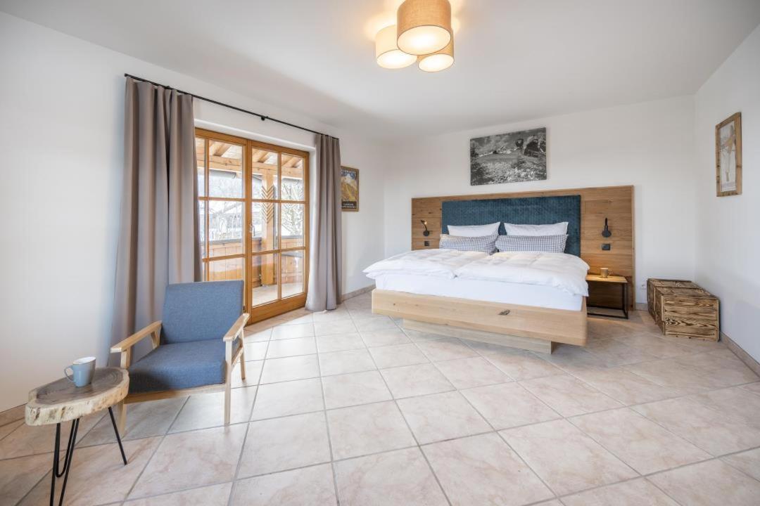 Ferienhaus Die 12 Mit 4 Schlafzimmern In Garmisch Exterior photo